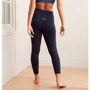 Aerie Play Real Me High Waisted 7/8 Leggings; M
